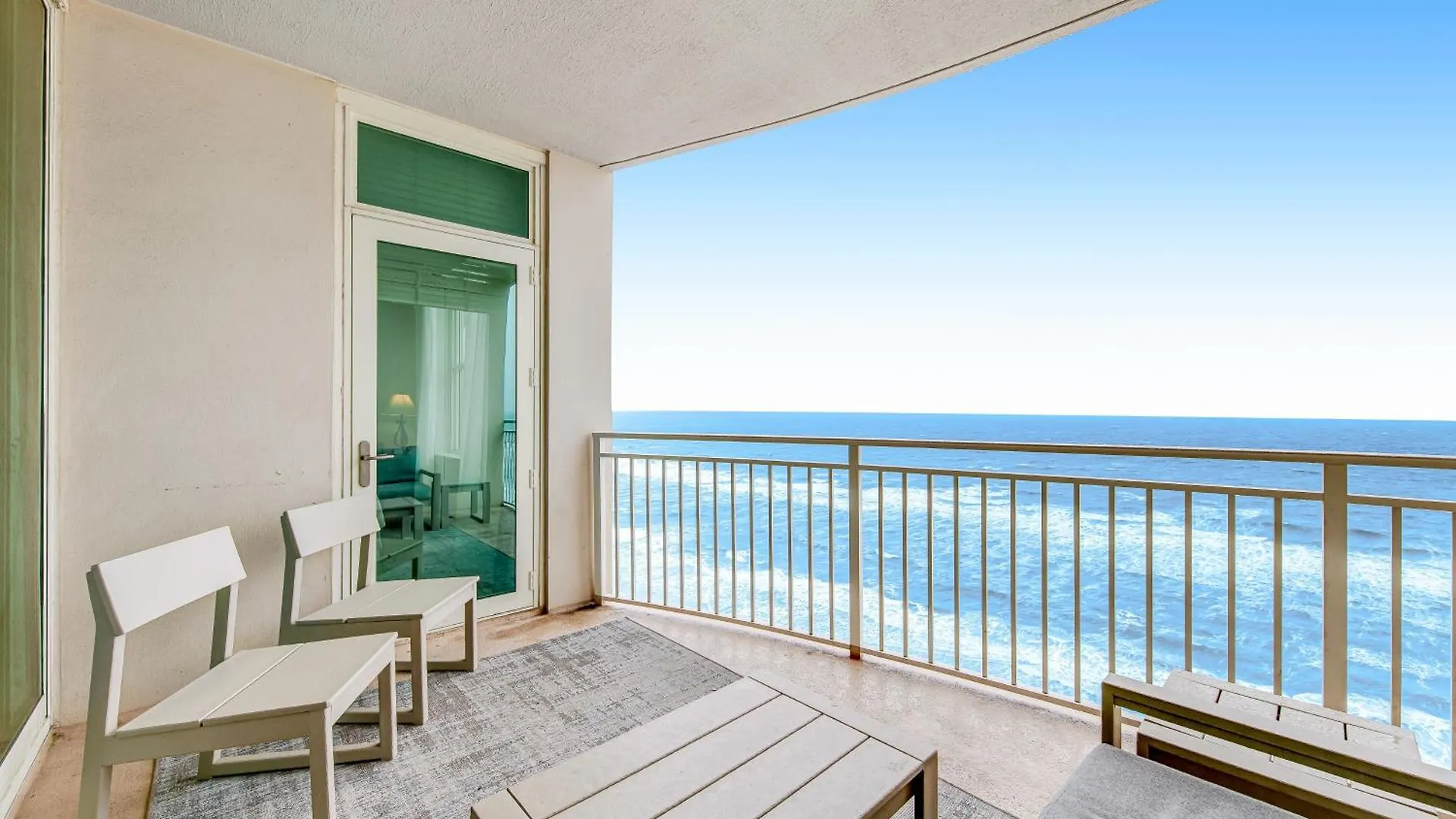 Aqua Resort Panama City Beach Apartment