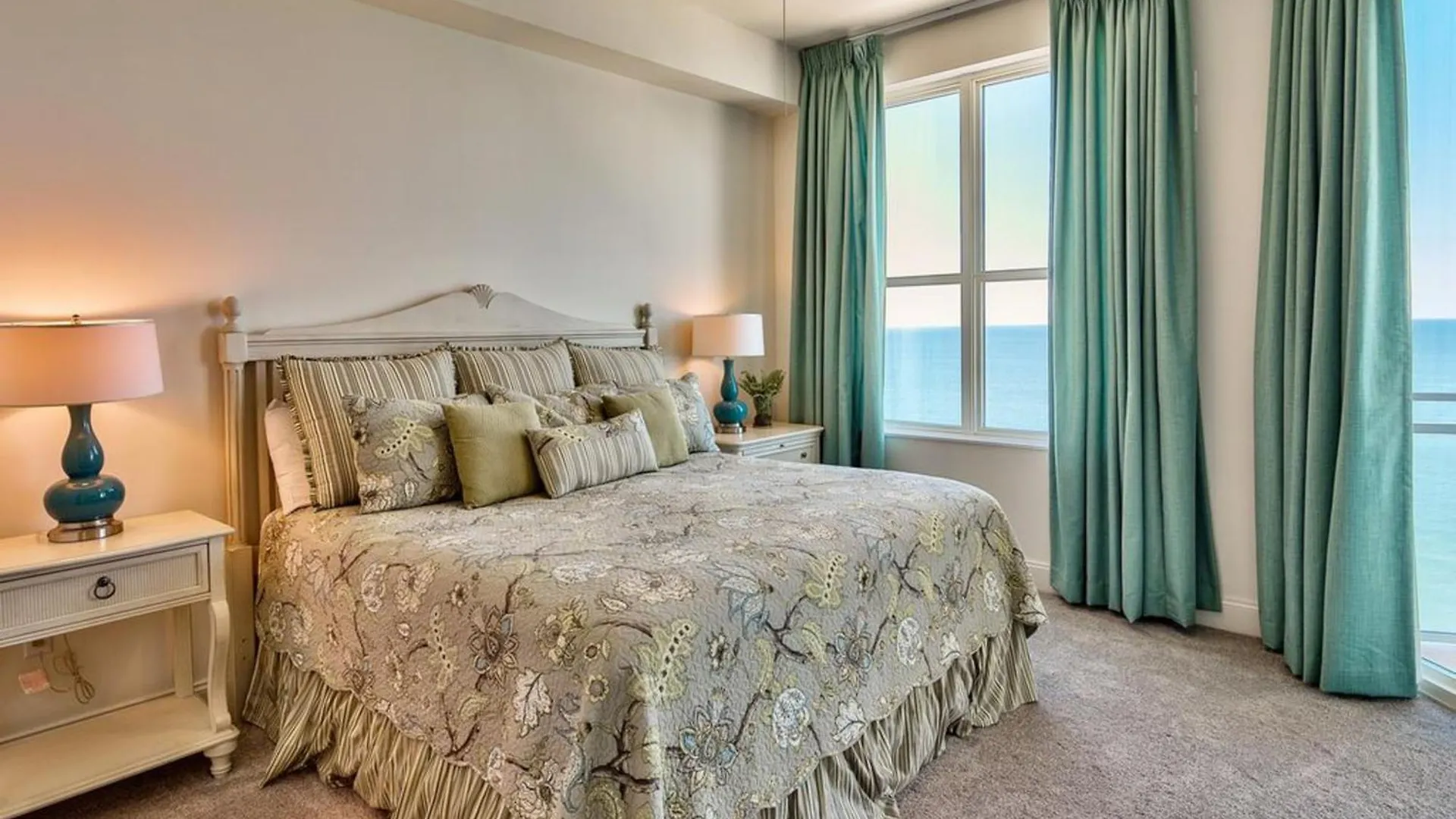 Aqua Resort Panama City Beach 0*,  United States